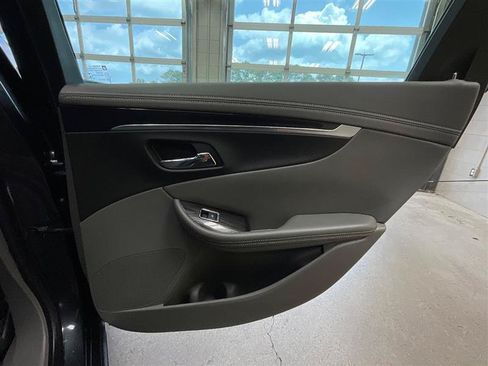 Used 2019 Chevrolet Impala LS FWD image 24