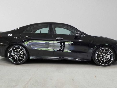 Used 2024 Mercedes-Benz CLA 35 AMG 4MATIC image 2