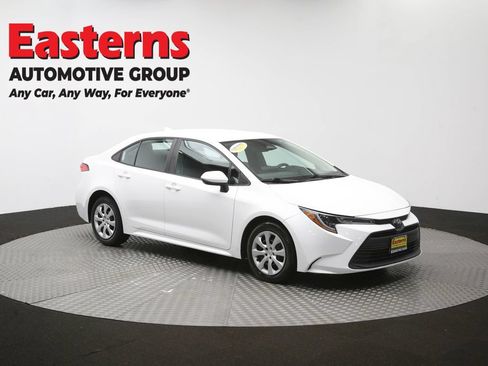 Used 2023 Toyota Corolla LE FWD image 50