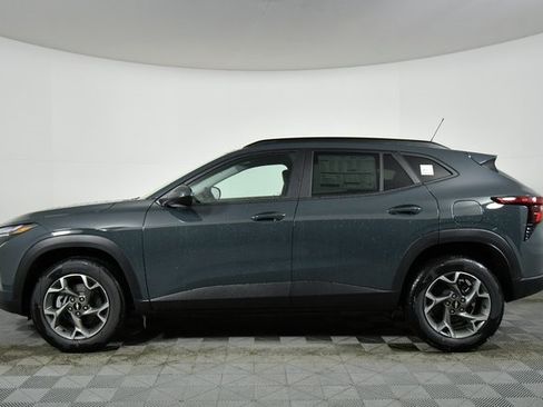 New 2026 Chevrolet Trax LT w/ Driver Confidence Package image 16