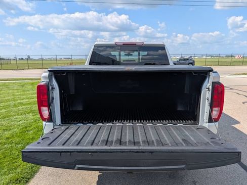 Used 2020 GMC Sierra 1500 SLE w/ SLE Convenience Package AWD/4WD image 8