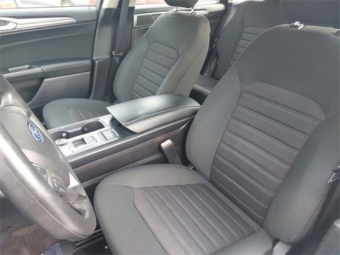 Certified 2020 Ford Fusion SE image 14