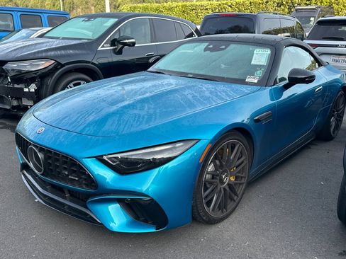 Certified 2022 Mercedes-Benz SL 55 AMG 4MATIC image 2