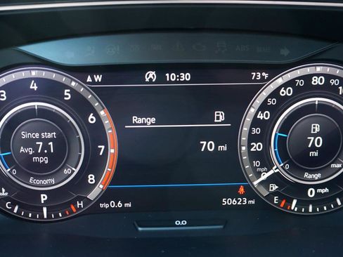 Used 2019 Volkswagen Tiguan SEL image 29