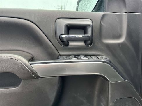 Used 2018 Chevrolet Silverado 2500 LT image 9