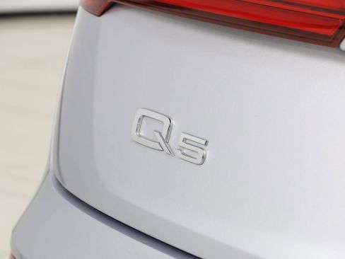 Used 2019 Audi Q5 2.0T Premium Plus w/ Premium Plus Package AWD/4WD image 47