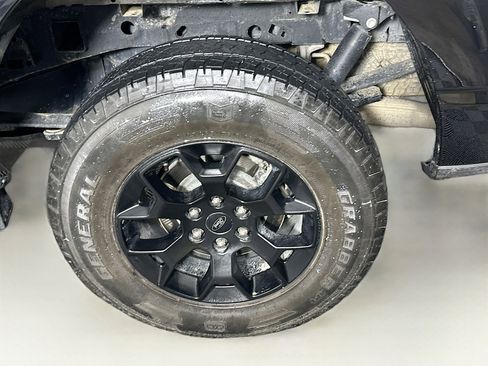 Used 2024 Ford F150 STX w/ Equipment Group 201A FX4 AWD/4WD image 11