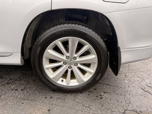 Used 2013 Toyota Highlander Limited image 23