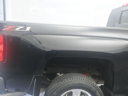 Used 2018 Chevrolet Silverado 2500 LTZ w/ Duramax Plus Package image 10