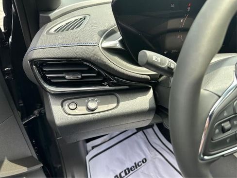 New 2025 Buick Envista Sport Touring w/ Convenience I Package image 24
