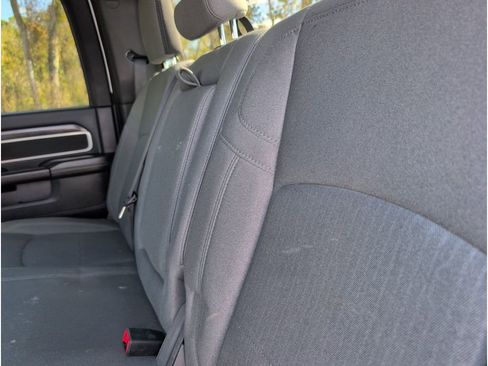 Used 2024 RAM 2500 Big Horn image 33