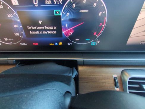 Used 2026 Mercedes-Benz GLS 450 4MATIC image 14