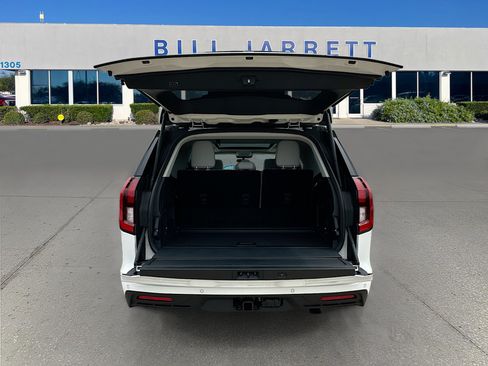 New 2026 Ford Expedition Active RWD image 24