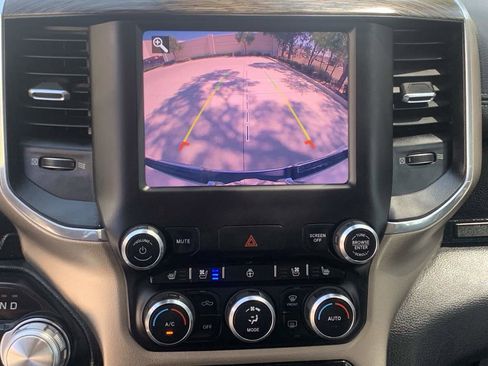 Used 2019 RAM 1500 Laramie image 28