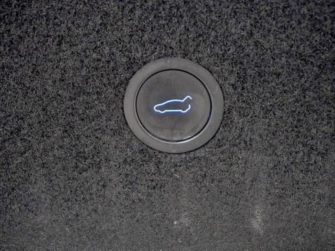 Used 2021 Tesla Model S Long Range image 9