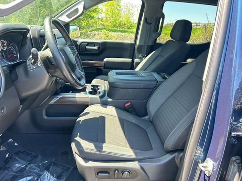 Used 2021 Chevrolet Silverado 1500 LT Trail Boss w/ Bed Protection Package image 5