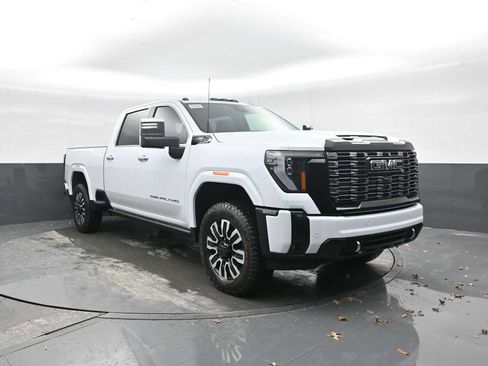 New 2026 GMC Sierra 2500 Denali Ultimate image 5