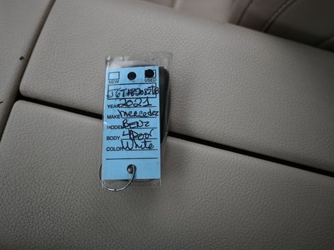 Used 2021 Mercedes-Benz GLE 350 image 22