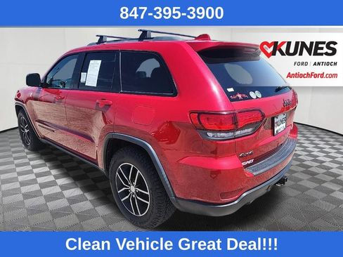 Used 2018 Jeep Grand Cherokee Trailhawk AWD/4WD image 5