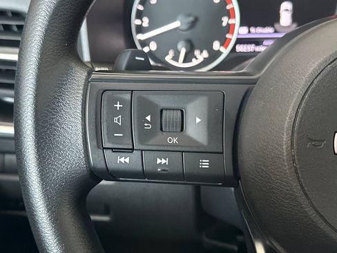 Used 2024 Nissan Rogue SV AWD/4WD image 26