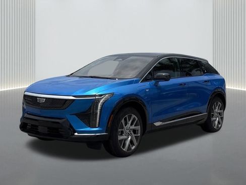 New 2026 Cadillac Optiq Luxury 1 RWD image 1