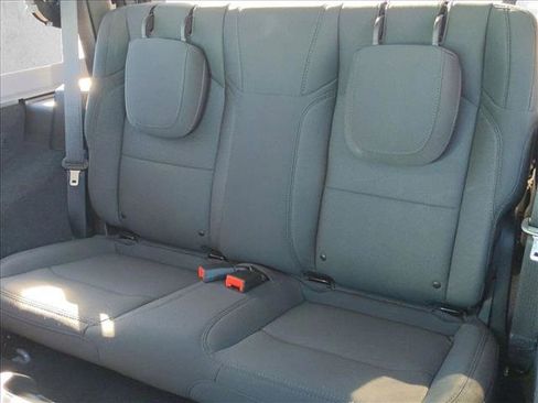 Used 2022 Jeep Wrangler Sport S image 16