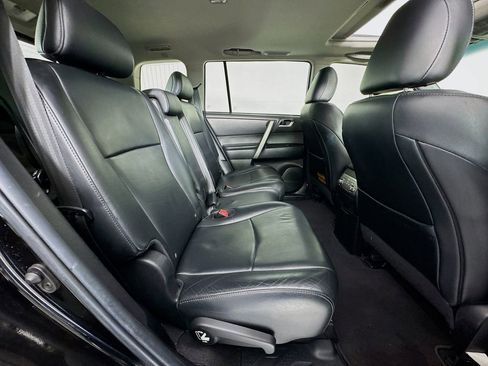 Used 2013 Toyota Highlander SE image 36