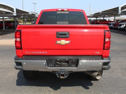 Used 2019 Chevrolet Silverado 2500 LTZ w/ Duramax Plus Package AWD/4WD image 4