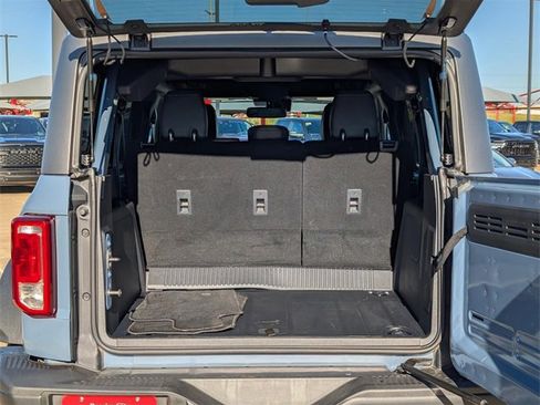 Used 2024 Ford Bronco Black Diamond image 10