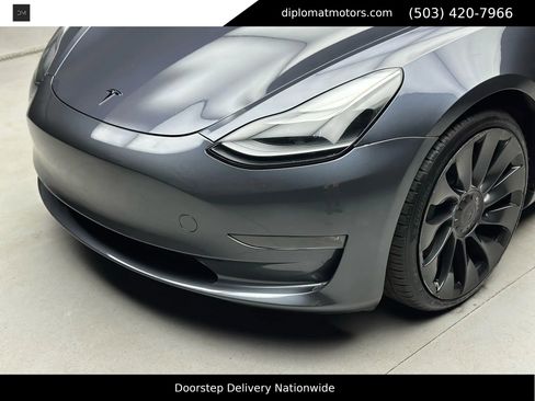 Used 2023 Tesla Model 3 Performance image 14