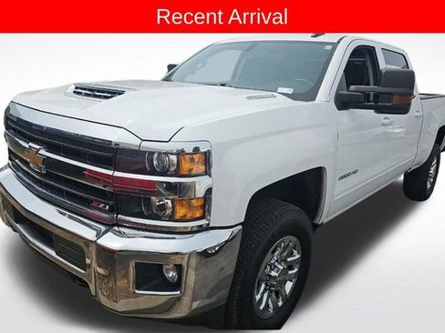 Used 2019 Chevrolet Silverado 2500 LT image 8