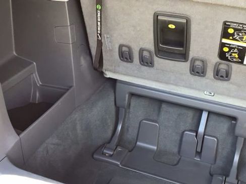 Used 2020 Toyota Sienna XLE image 10