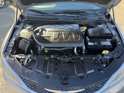Used 2016 Chrysler 200 S w/ Navigation & Sound Group I FWD image 13