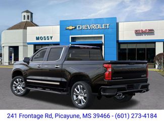 New 2026 Chevrolet Silverado 1500 High Country w/ High Country Premium Package AWD/4WD video 3