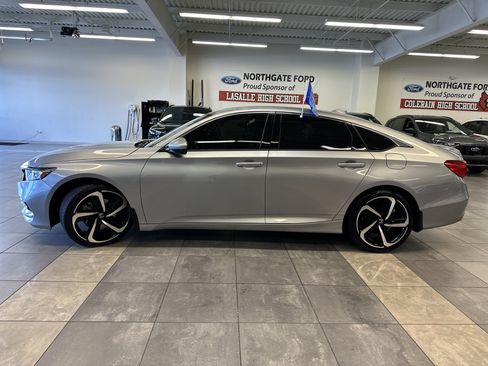 Used 2020 Honda Accord Sport image 15