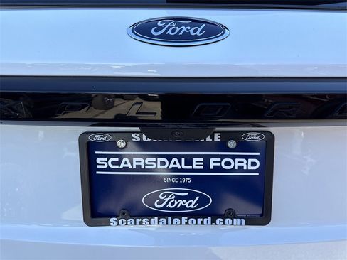 Used 2025 Ford Explorer ST-Line w/ Premium Package image 33