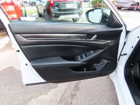 Used 2021 Honda Accord Sport Special Edition image 22