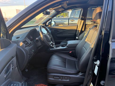 Certified 2024 Honda Passport TrailSport image 10