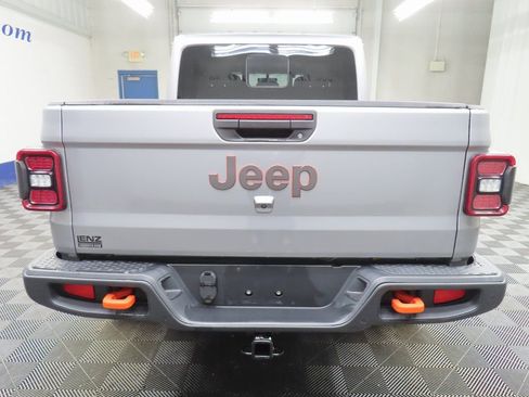Used 2021 Jeep Gladiator Mojave image 32