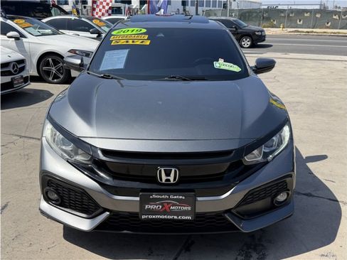 Used 2019 Honda Civic EX image 9
