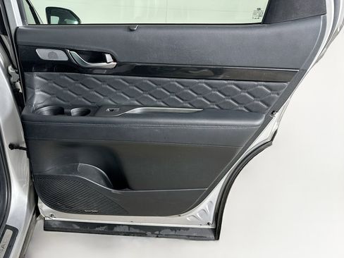 Used 2021 Hyundai Palisade Calligraphy w/ Cargo Package image 34