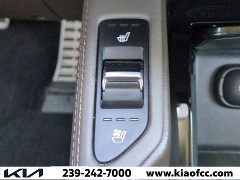 Certified 2021 Kia Telluride SX image 25