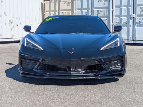 Used 2021 Chevrolet Corvette Stingray Premium Cpe w/ Z51 Performance Package image 8