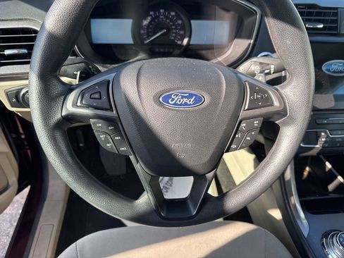Used 2017 Ford Fusion Energi Titanium image 6