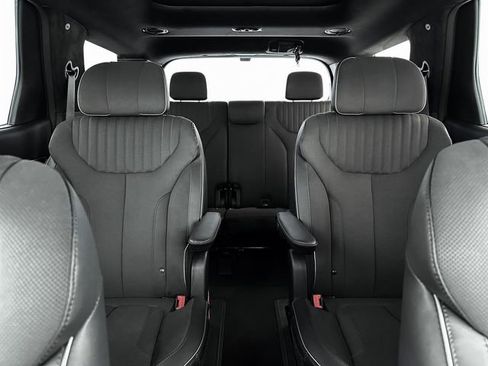 New 2025 Hyundai Palisade Calligraphy image 16