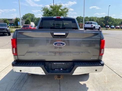 Used 2019 Ford F150 XLT w/ Equipment Group 302A Luxury AWD/4WD image 4
