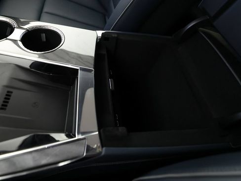 Used 2025 Cadillac Escalade IQ Luxury 2 w/ LPO, Premium Carpet Package AWD/4WD image 44
