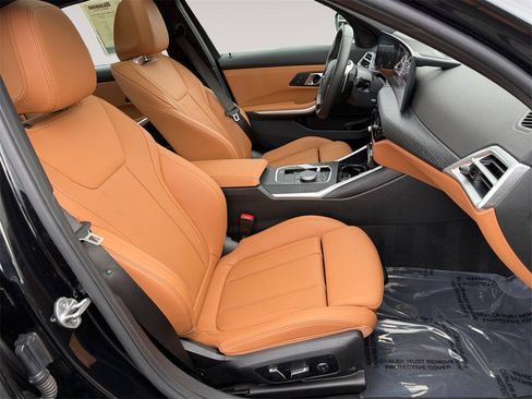 Certified 2025 BMW 330i xDrive 330i xDrive w/ Premium Package image 15