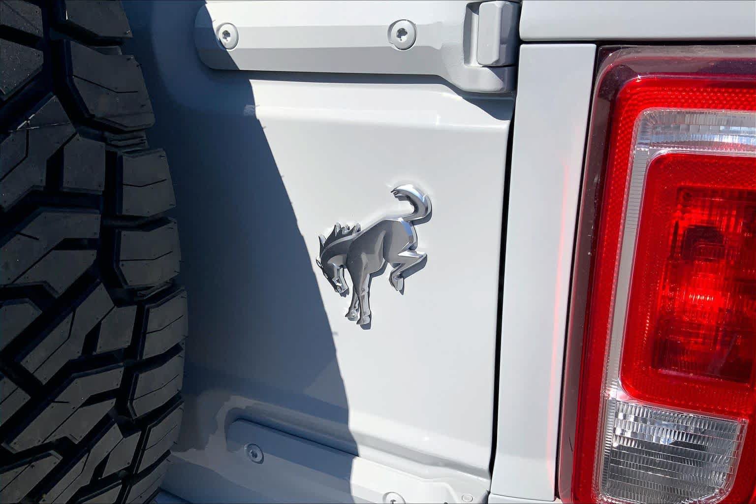 New 2026 Ford Bronco Heritage Edition AWD/4WD image 14