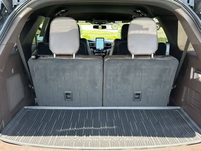Used 2023 Ford Explorer King Ranch w/ Technology Package AWD/4WD image 26